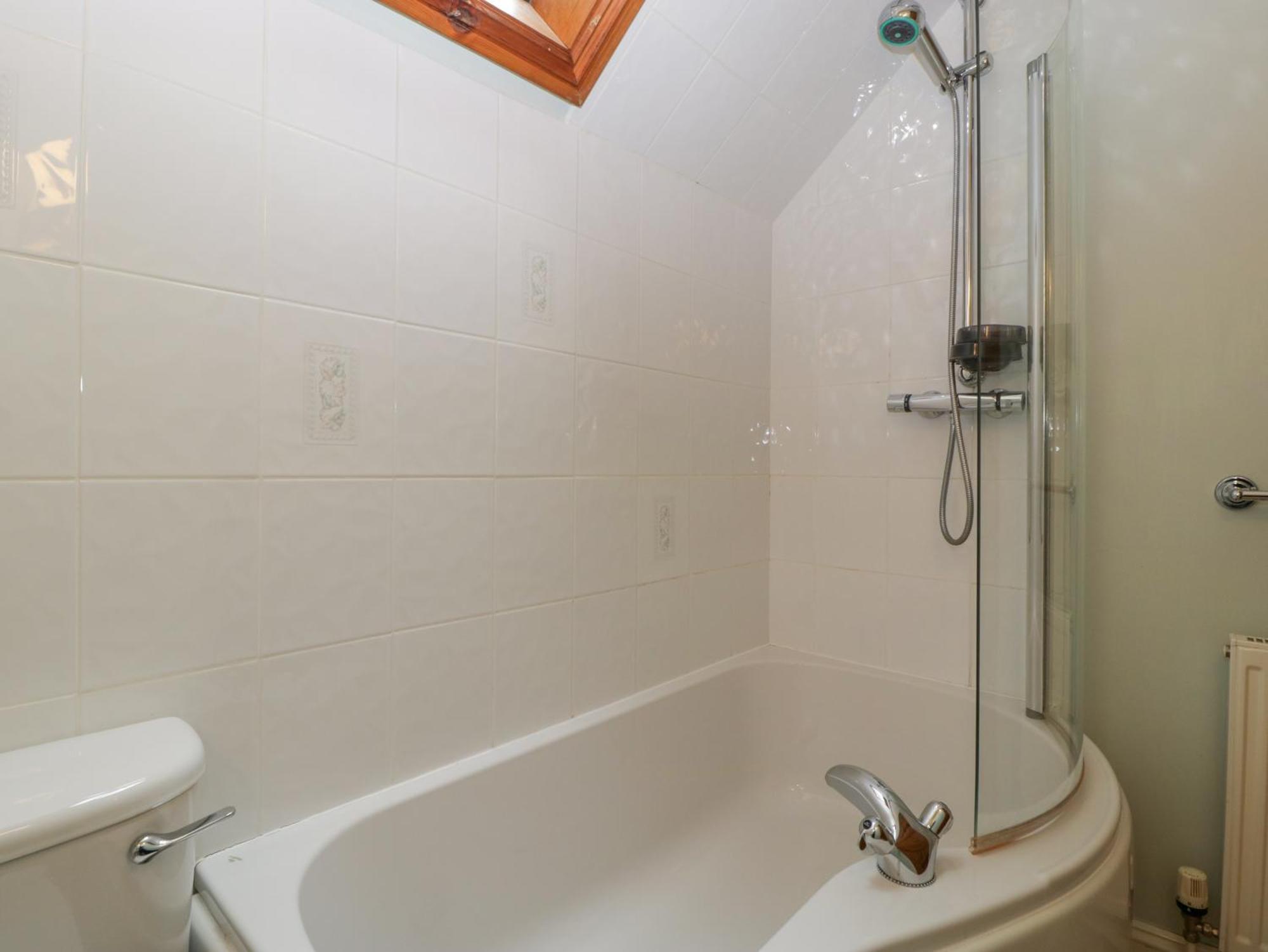 The Coach House Apartment Тьюксбери Экстерьер фото